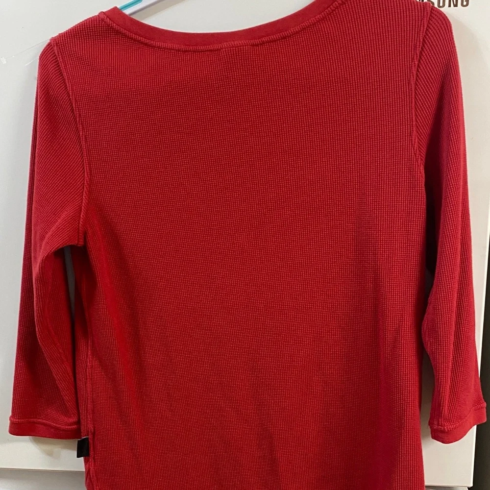 Patagonia woman’s  Red Long Sleeve Tee - Picture 10 of 10